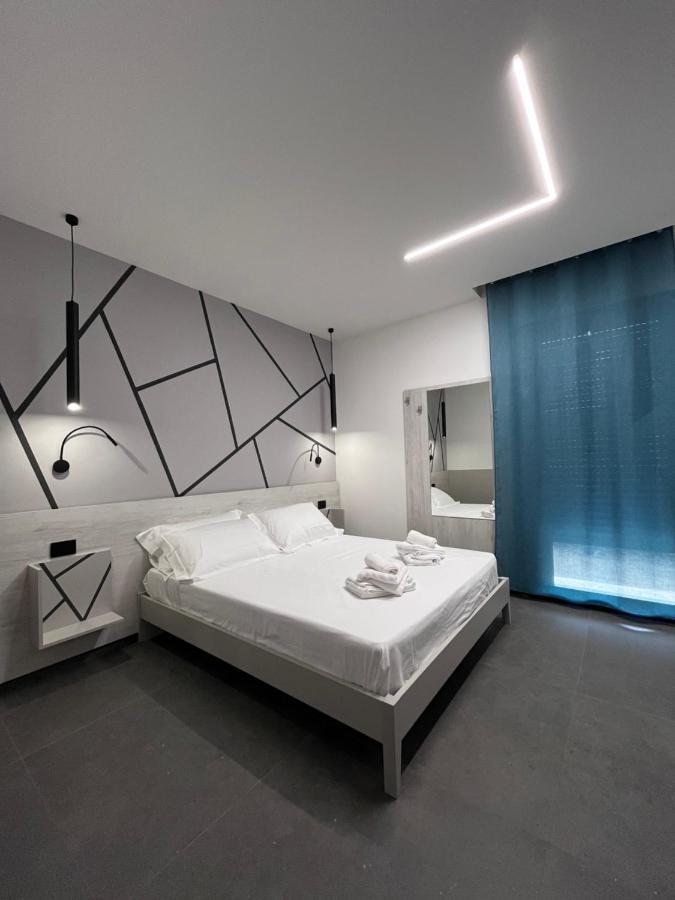 B&B A Due Passi Dal Mare Лідо-ді-Помпоза Екстер'єр фото